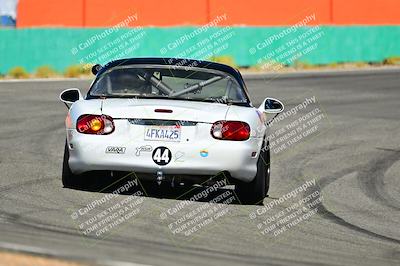 media/Oct-18-2025-Extreme Speed (Sat) [[d6d7e1fef1]]/Group 2 Green/Session 2 (Turn 3)/